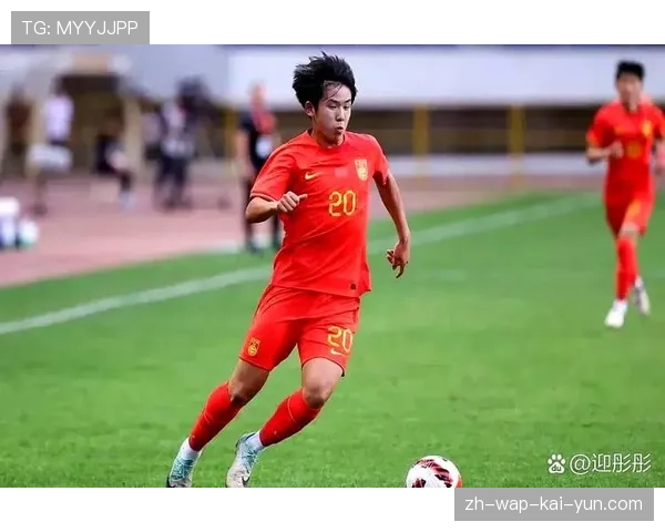 中国队需加强中前场配合 创造更多射门机会