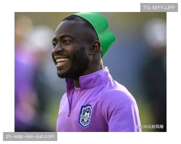 大连英博斯坦丘阿奇姆彭 前中超名将助力球队中游定位